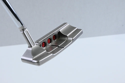 Scotty Cameron 2025 Studio Style Newport 2.5+ Putter / 34 Inch