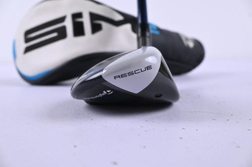 Taylormade SIM2 Max #4 Hybrid / 22 Degree / Regular Flex Fujikura Ventus Blue 6