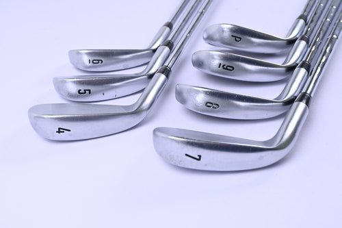Callaway Apex CF16 Irons / 4-PW / Stiff Flex Dynamic Gold SL S300 Shafts