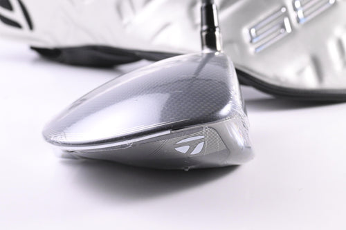 Taylormade Qi35 Max Lite Driver / 12 Degree / Regular Flex Vanquish 4 Shaft