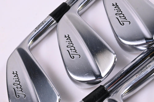 Titleist MB 620 Irons / 4-9i / Stiff Flex Dynamic Gold S300 Shafts