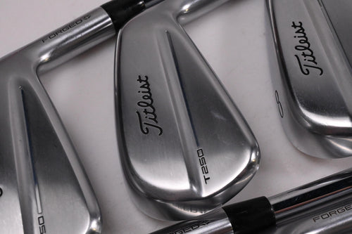 Titleist T250 2025 Irons / 6-PW+GW / Regular Flex AMT Red Shafts