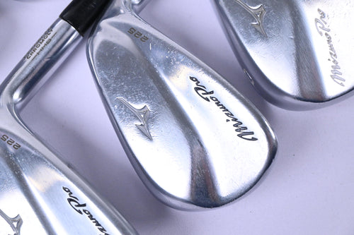 Mizuno Pro 225 Irons / 5-PW / Stiff Flex N.S.PRO Modus3 Tour105 Shafts