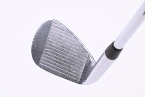 Titleist T100 2019 Pitching Wedge / 46 Degree / Stiff Flex Dynamic Gold S300 Shaft