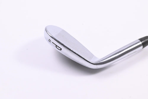 Titleist T100 2019 Pitching Wedge / 46 Degree / Stiff Flex Dynamic Gold S300 Shaft