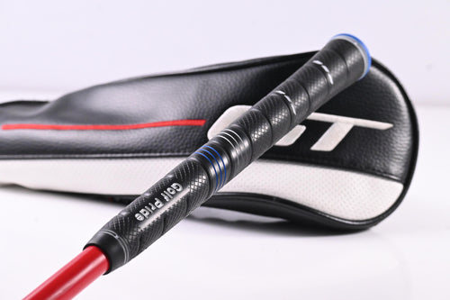 Titleist GT2 #3 Wood / 15 Degree / Regular Flex HZRDUS Red 75 Handcrafted Shaft