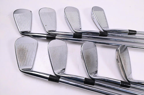 Titleist 690.CB Irons / 3-PW / Regular Flex Dynamic Gold R300 Shafts