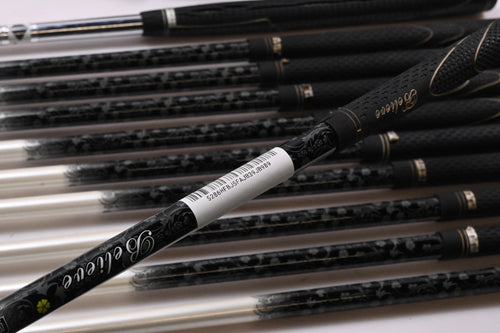 Ladies Founders Club Believe Package Set / Woods, Irons, Putter