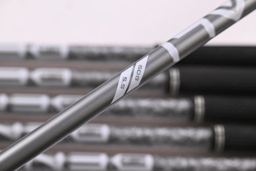 Callaway Quantum Max OS Irons / 5-PW / Regular Flex Denali Frost Silver 60