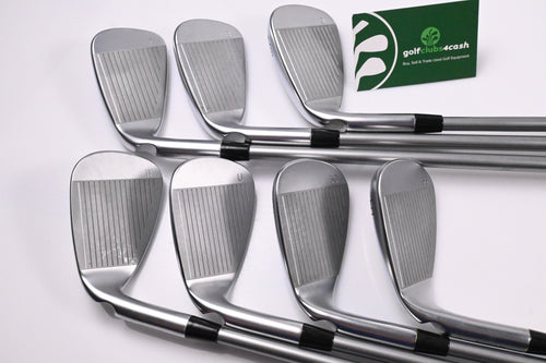 Ping G730 Irons / 7-PW+UW+50°+56° / Silver Dot / Senior Flex Ping Alta Quick 45