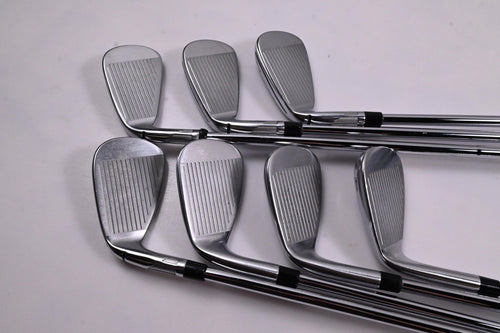 Taylormade Qi Irons / 5-PW+GW / Stiff Flex N.S.Pro Modus³ Tour 105