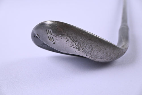Cobra King Black Sand Wedge / 56 Degree / Wedge Flex Dynamic Gold Shaft
