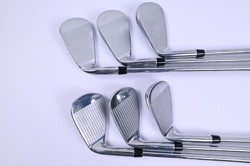 Callaway Elyte X Irons / 7-PW+AW+GW / Regular Flex Dynamic Gold Mid 90 Shafts
