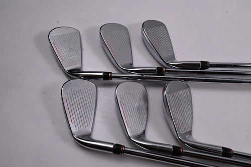 Cobra AMP Irons / 4-9i / Regular Flex Dynalite 90 Shafts