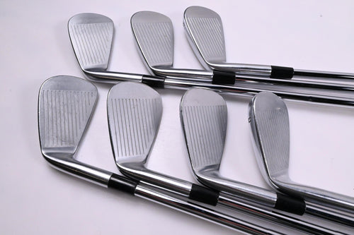 Taylormade P.7CB Irons / 4-PW / X-Flex Dynamic Gold Mid 115 X100 Shafts