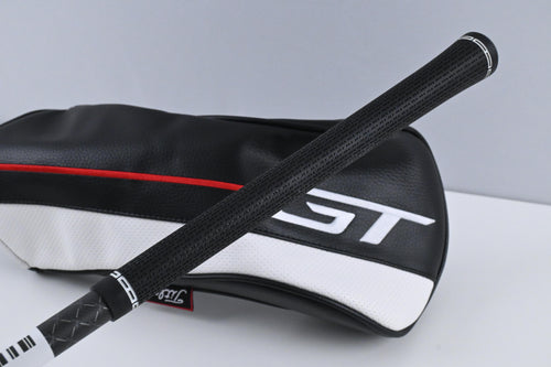 Left Hand Titleist GT3 Driver / 8 Degree / X-Flex Tensei 1K Blue 65 Shaft