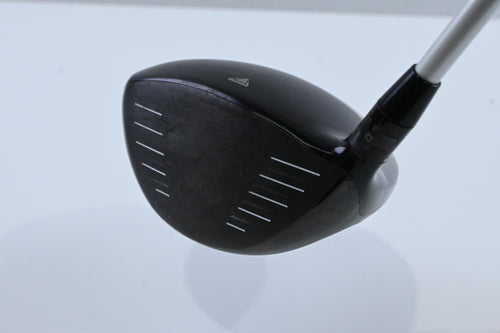 Titleist 915 D3 Driver / 9.5 Degree / Stiff Flex Aldila Rogue 70