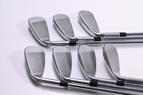 Ping G425 Irons / 5-PW+SW / Blue Dot / Regular Flex Ping AWT 2.0 Shafts