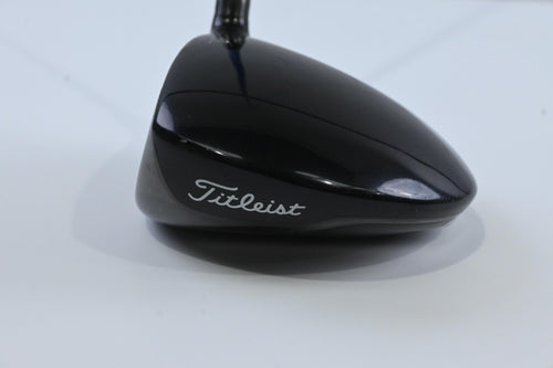 Left Hand Titleist 913 D2 Driver / 10.5 Degree / Regular Flex Diamana S+62