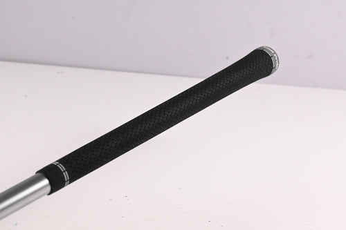 Titleist GT1 Driver / 10 Degree / Regular Flex AirSpeeder 40 Shaft