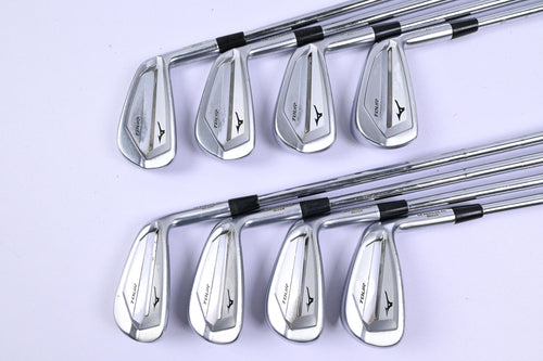 Mizuno JPX 921 Tour Irons / 4-PW+GW / X-Flex True Temper AMT White X100 Shafts