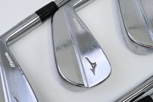 Mizuno MP-18 MB Irons / 4-PW / Stiff Flex Dynamic Gold S300 Shafts