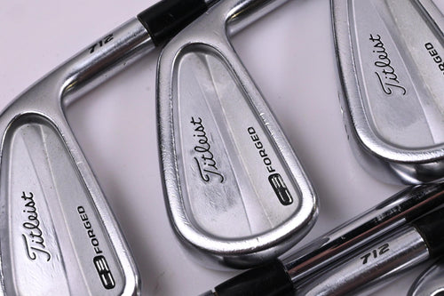 Titleist 712 CB Irons / 4-PW / Stiff Flex Dynamic Gold SL S300 Shafts