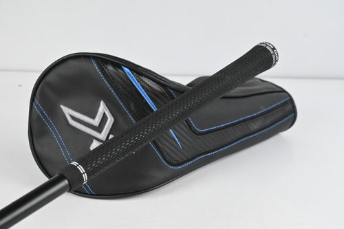 XXIO 13 Driver / 10.5 Degree / Regular Flex Miyazaki AX-III DST 42 Shaft