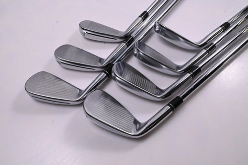 Taylormade P790 2017 Irons / 5-PW+GW / Stiff Flex Dynamic Gold 105 S300 Shafts