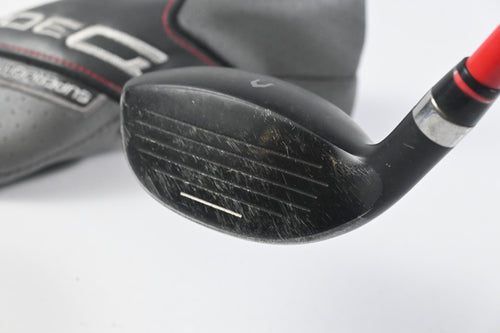 Wilson D300 #4 Hybrid / 22 Degree / Regular Flex D300 Superlight Shaft