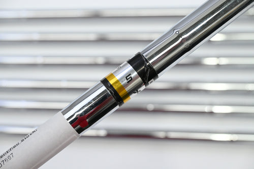 Cobra Fly-Zs Irons / 4-PW / Stiff Flex Cobra Fly-Zs Shafts
