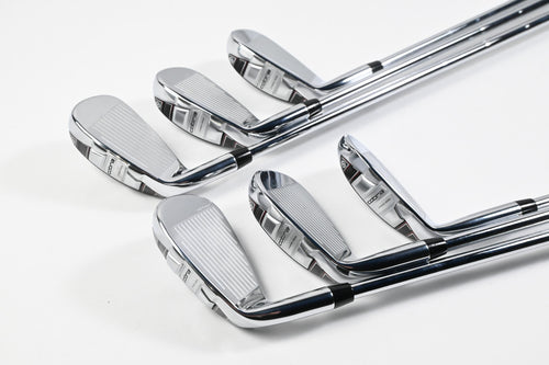 Cobra T-Rail 2023 Irons / 6-PW+SW / Regular Flex Cobra Ultralite Shafts