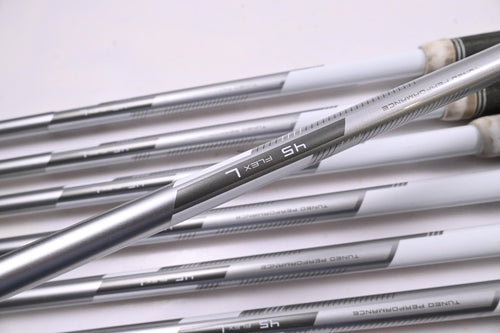 Ladies Taylormade M4 Irons / 5-PW+SW / Ladies Flex Taylormade 45 Shafts