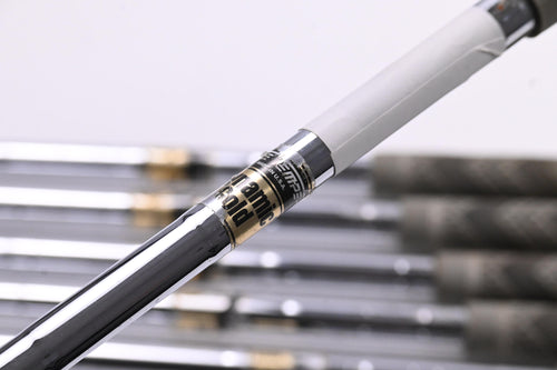 Mizuno MP-30 Irons / 5-PW / Stiff Flex Dynamic Gold S300 Shafts