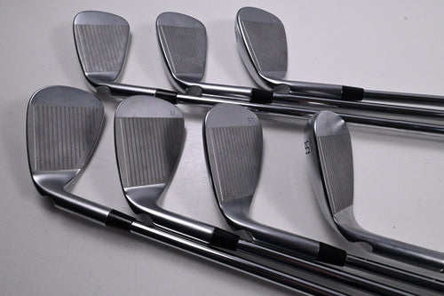 Ping G730 Irons / 7-PW+UW+50°+56° / Blue Dot / Regular Flex Dynamic Gold MID 115