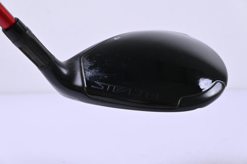 Taylormade Stealth 2 HD #3 Wood / 16 Degree / Regular Flex Speeder NX 50 Shaft