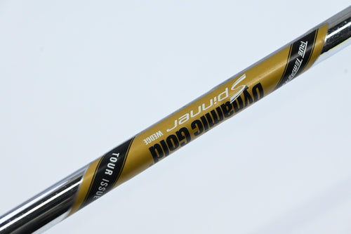 Cleveland RTX ZipCore Gap Wedge / 52 Degree / Wedge Flex Dynamic Gold Spinner