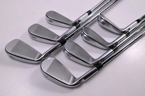 Ping i530 Irons / 4-PW / Black Dot / Stiff Flex Dynamic Gold Mid 115 S300 Shafts