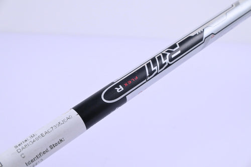 TaylorMade R11 #3 Wood / 15.5 Degree / Regular Flex Fujikura Blur 70 Shaft