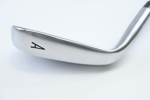 Taylormade Qi Gap Wedge / 49 Degree / Stiff Flex Dynmaic Gold Mid S300 Mid 115