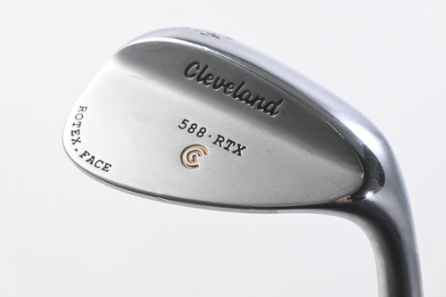 Cleveland 588 RTX Sand Wedge / 56 Degree / Wedge Flex Dynamic Gold Shaft