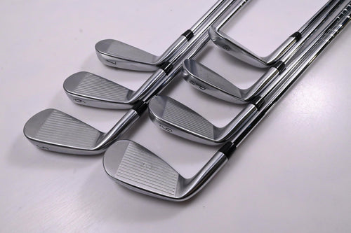 Titleist T250 2025 Irons / 5-PW+48° / Stiff Flex AMT Black Shafts