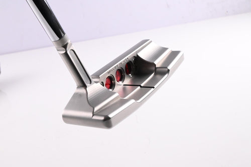 Scotty Cameron Studio Style Newport 2.5+ 2025 Putter / 33 Inch