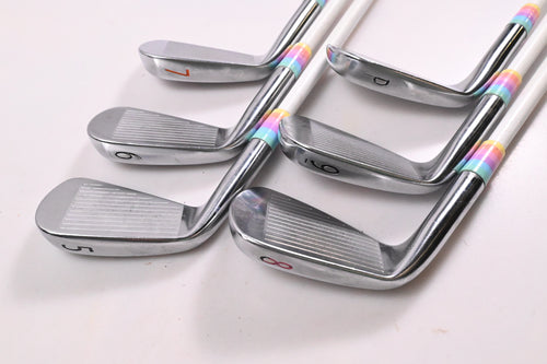 Titleist 718 MB Irons / 5-PW / Stiff Flex KBS Tour Custom Series Shafts