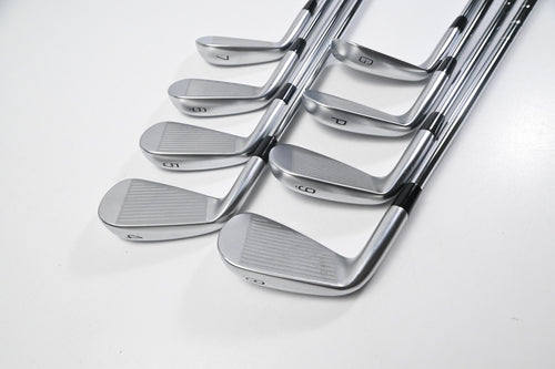 Mizuno JPX 925 Forged Irons / 4-PW+GW / Stiff Flex Dynamic Gold 105 S300