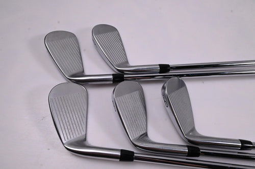 Titleist T100 2023 Irons / 5-9i / X-Flex Project X LZ 125 Shafts