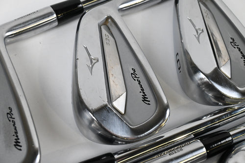 Mizuno Pro 223 Irons / 4-PW / X-Flex Dynamic Gold X100 Shafts