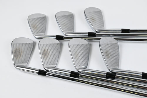 Mizuno Pro 223 Irons / 4-PW / X-Flex Dynamic Gold X100 Shafts