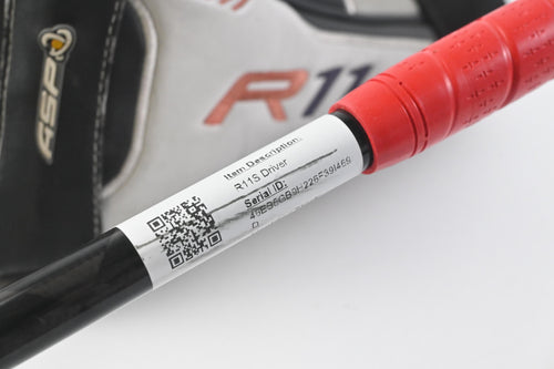 Taylormade R11S Driver / 9 Degree / Regular Flex Fujikura Blur 70 Shaft