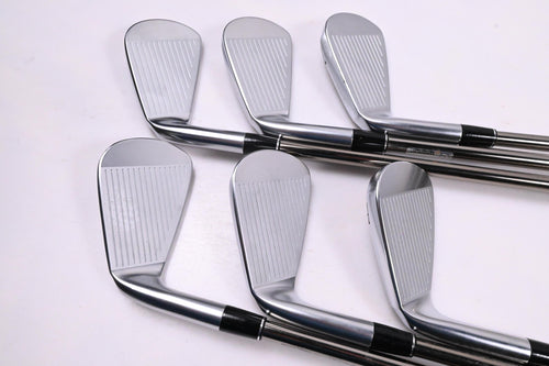 Srixon ZXi7 Irons / 5-PW / Regular Flex UST Recoil ES 760 Shafts